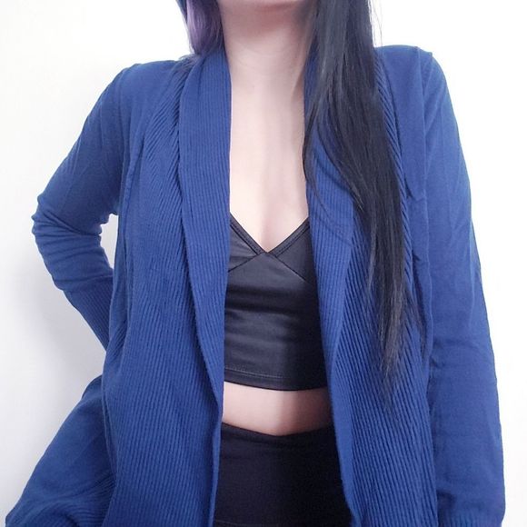 Dalia Blue flowy Cardigan - Picture 4 of 10